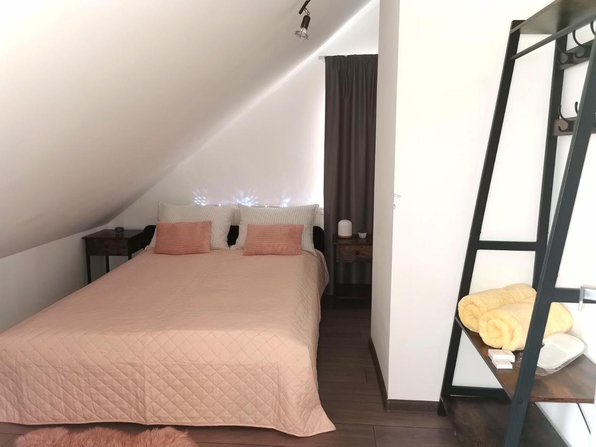 City Apartman Odorheiu Secuiesc Esterno foto